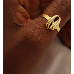 Small cowrie ring (adjustable)