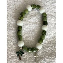 White/Green pearl bracelet